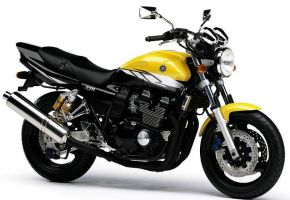 Yamaha XJR 400 - 1999