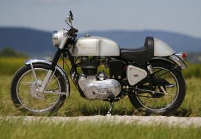 Royal Enfield Caf Racer