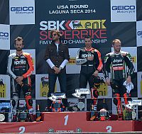 SBK - Aprilia na podiju u Laguna Seci