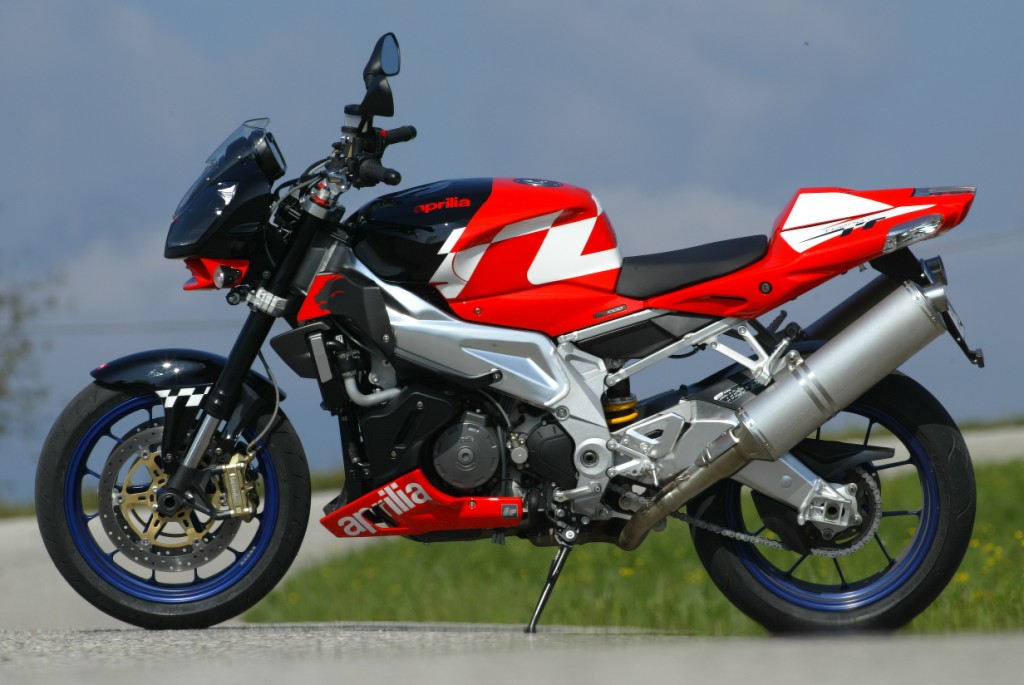  Motogalerija Aprilia Tuono