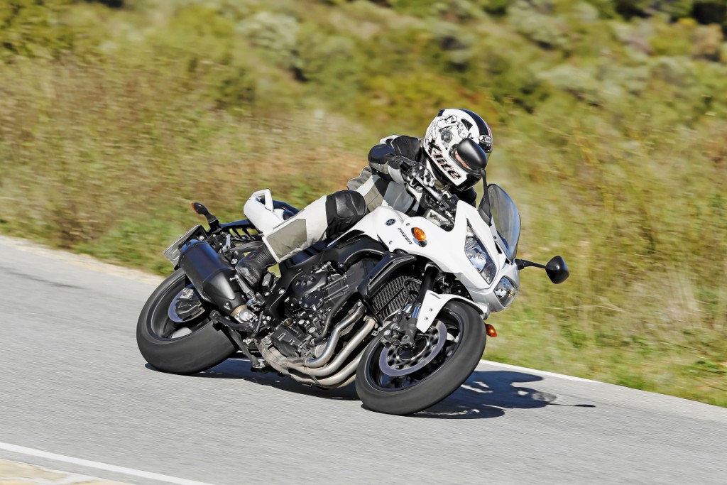  Motogalerija Usporedni test - Kawasaki Z 1000 SX, Triumph Sprint GT, Yamaha FZ1 Fazer