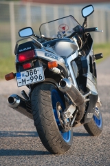  Motogalerija Suzuki GSX-R 1100 (1990.)